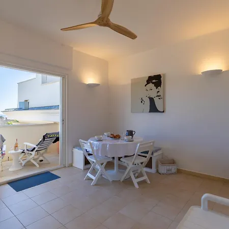 T2 Avec Vue Au Palais Lumiere * Ла-Сьота